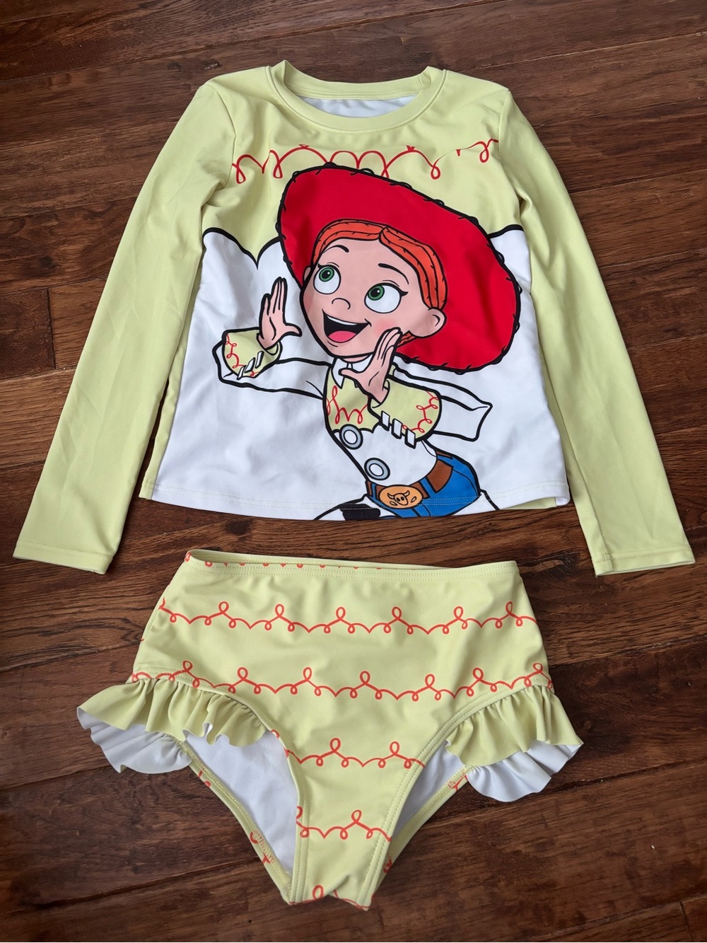 Toy Story 8/9 Disney Pixar Jessie Swimsuit Rashguard Swim Long Sleeve Yellow Set